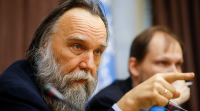 Dugin a Mardan: “Il liberalismo ha preso il posto della religione”